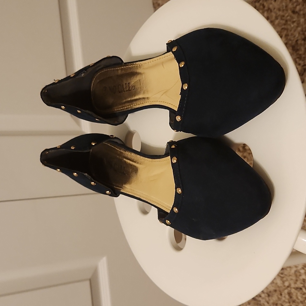Blue Velvet like Flats